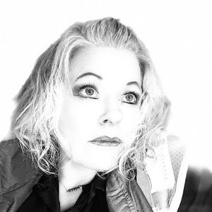 Meet your Posher, Traci